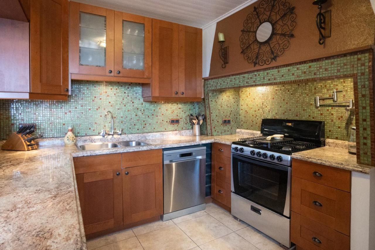 Quinta Pereirinha Farm - A Private 3 Bedroom Vacation Home, Close To Hiking W Ocean Views - Pico Island, Azores São Roque do Pico Exteriör bild